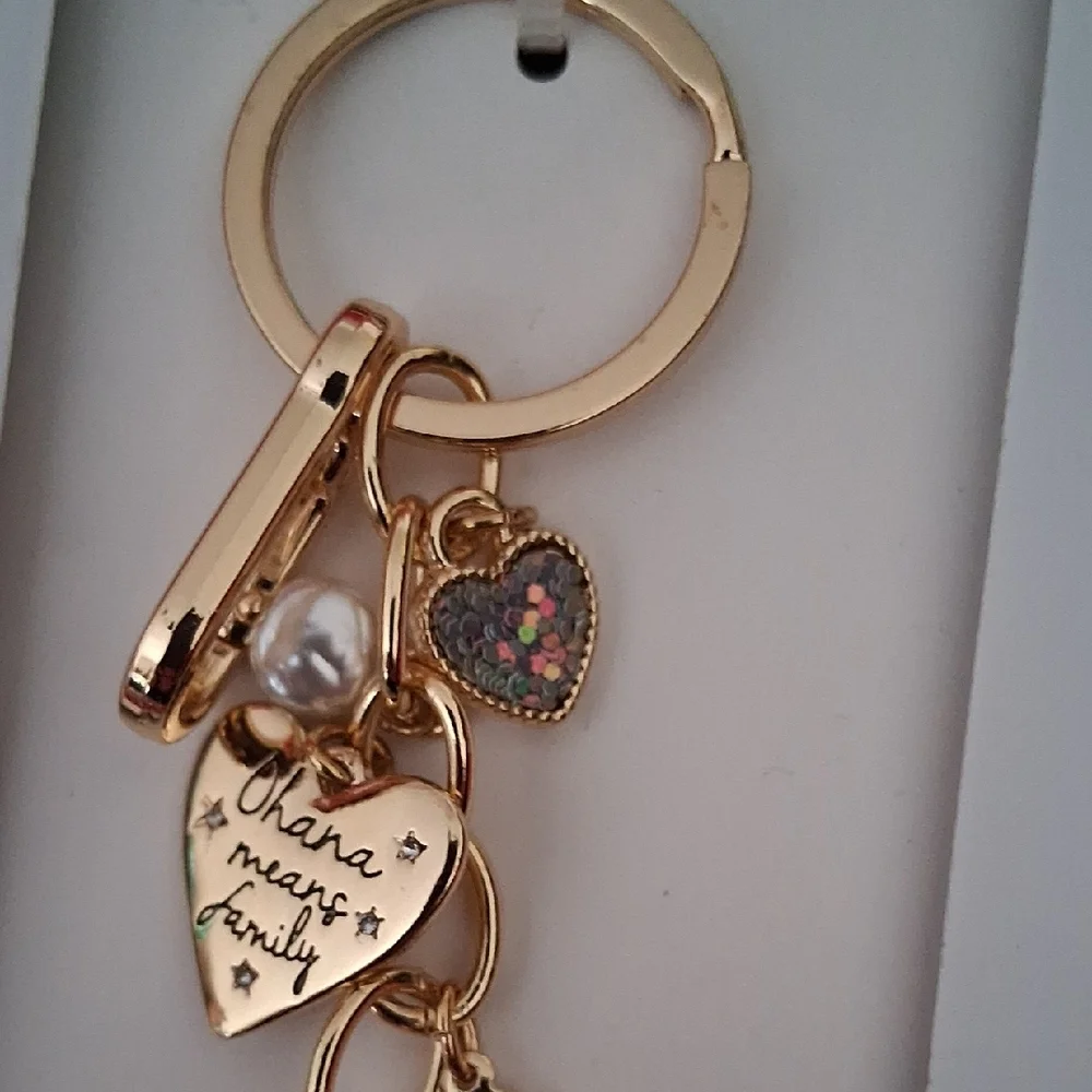 Disney Stitch & Angel Keychainborvaba with Heart and Flower Charms - Picture 3 of 7